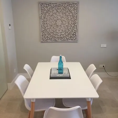 Modern With View To Gibraltar, Large Terrace And Jacuzzi Holiday home Estepona